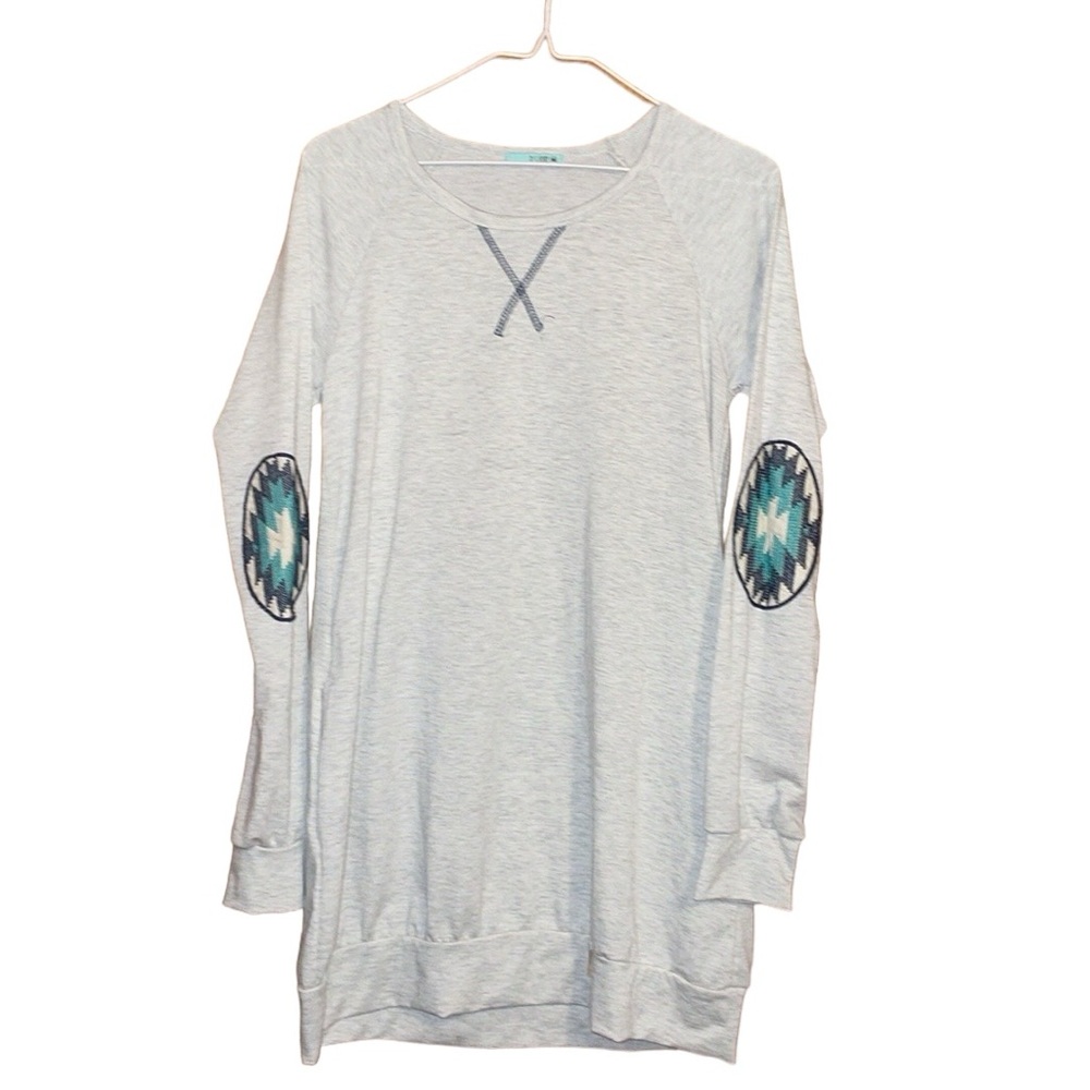 •PS KATE•GRAY SCOOPNECK AZTEC TRIBAL ELBOW PATCH TUNIC TOP W/POCKETS SIZE SMALL